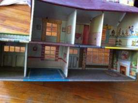 Vintage MARX Tin Doll House   RARE 1950 Walt Disney Productions  