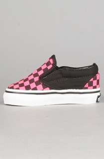 Vans Footwear The Toddler Classic SlipOn Sneaker in Black and Pink 