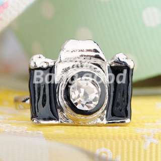 Ring size app1.8cm(DIA) Adjustable can fits the most