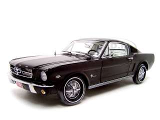 1965 FORD MUSTANG 2+2 FASTBACK 118 ERTL AUTHENTIC  