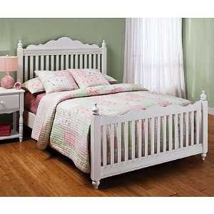   Full Post Bed in White Hillsdale Furniture 1528BFR