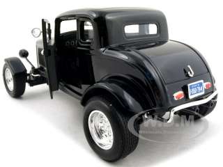 1932 FORD COUPE BLACK 118 DIECAST MODEL CAR  