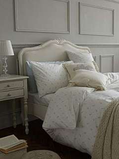 Shabby Chic Ditsy Floral bed linen in Blue   