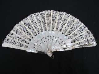 ANTIQUE GILDED MOTHER OF PEARL MOP & BRUSSELS LACE FAN c1890  