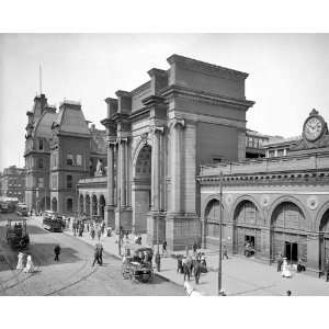  North Station Boston, Massachusetts Circa 1905 8 1/2 X 