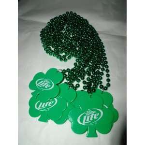 SEVEN (7) GREEN MILLER LITE PLASTIC SHAMROCK NECKLACE NECKLACES 30 32 