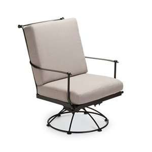   7F0077 25 31W Maddox Swivel Outdoor Lounge Chair