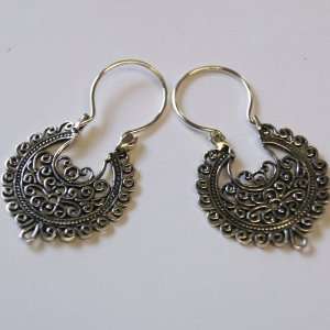   Beautiful Thai Design Earring 925 Sterling Silver 