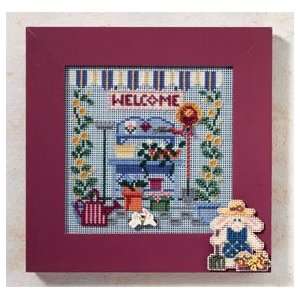  Garden Shed (beaded kit) Arts, Crafts & Sewing